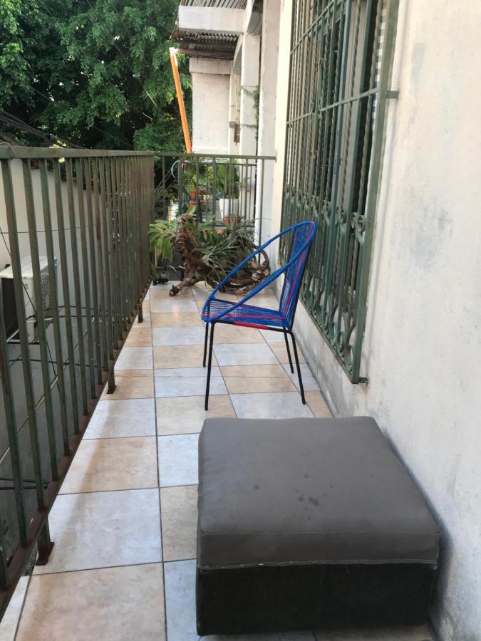 La Terraza Hostel Flores Exterior photo